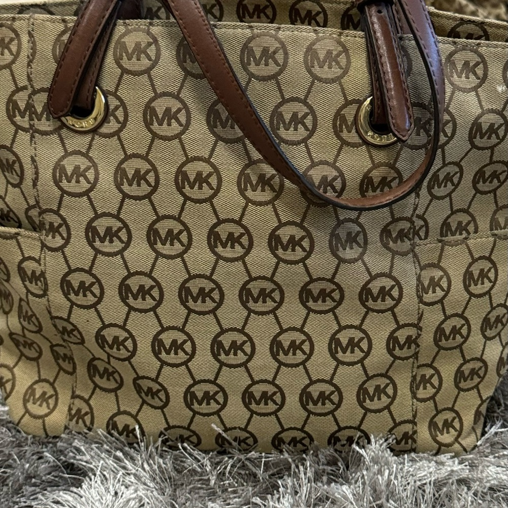 Michael Kors tote bag